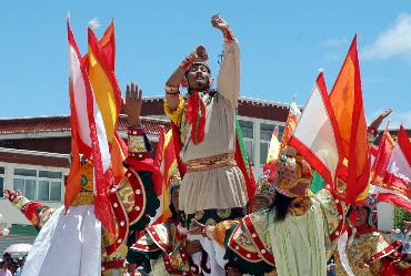 ���������������Ļ����ġ��ھ�������ʷ�ż�
