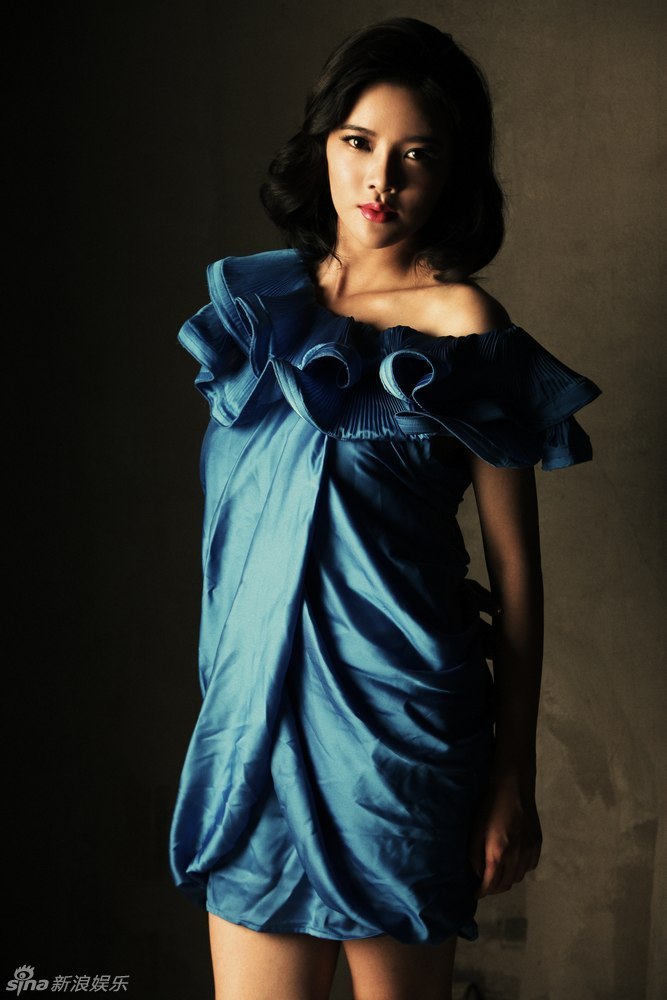 张璇梦幻纯美写真尽显迷人韵味