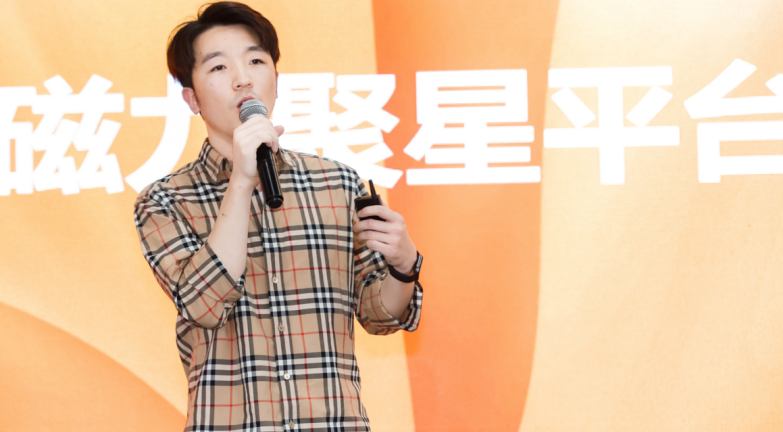 中国甘肃网 财经频道 省内经济  丁钊还谈到了快手与品牌之间的多种