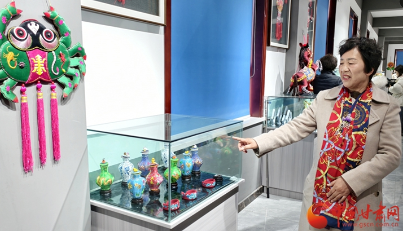 四中全会精神在基层|左焕茸：一针一线“绣”传承 助残铺就“富民路”