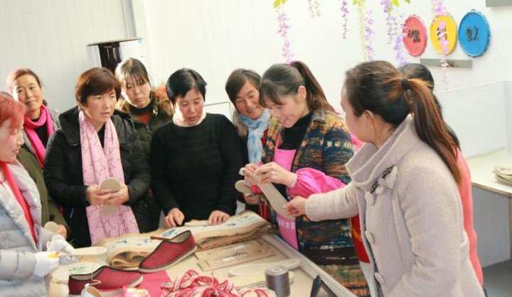 千年麻编工艺如何走俏国内外市场？