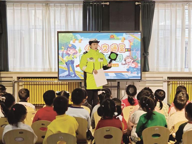 警校携手织密安全网