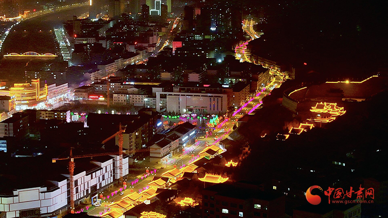 庄浪；流光溢彩绘年味 璀璨夜景喜迎新春