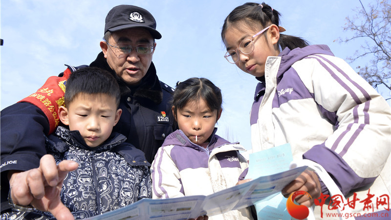 新春走基层|铁警老张的第三十个春运