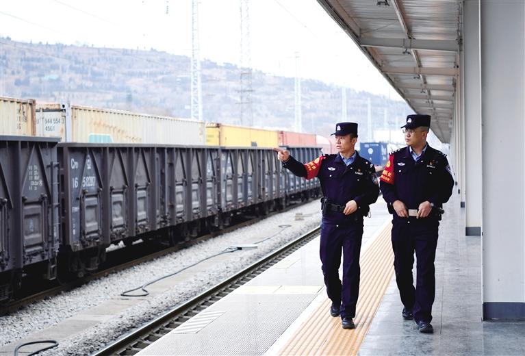 同心共护幸福年