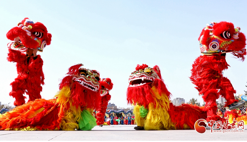 【网络中国节·春节】张掖：民间艺术大比拼 万人尽享文化盛宴