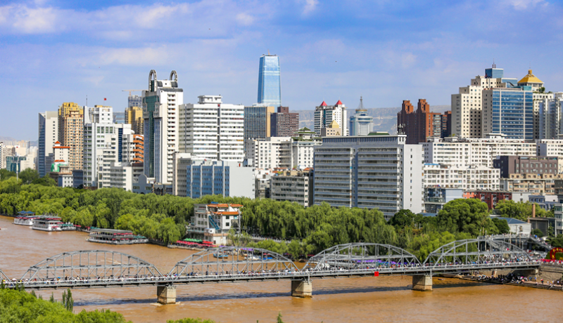 春潮启新程！陇原青年共赴全国两会精神之约