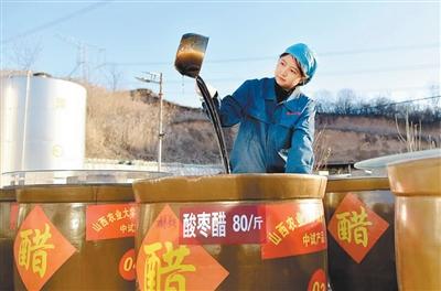 陈醋飘香 带富一方（人物故事）