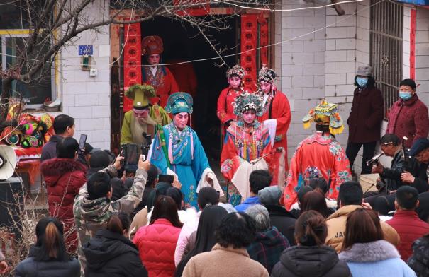 乡音·遗韵：华亭曲子戏的烟火人间