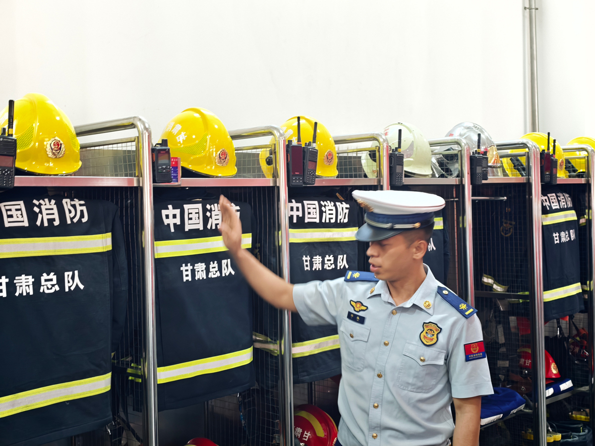 青春华章？丝路逐光｜思政铸魂，一场行走河西的青春大课堂