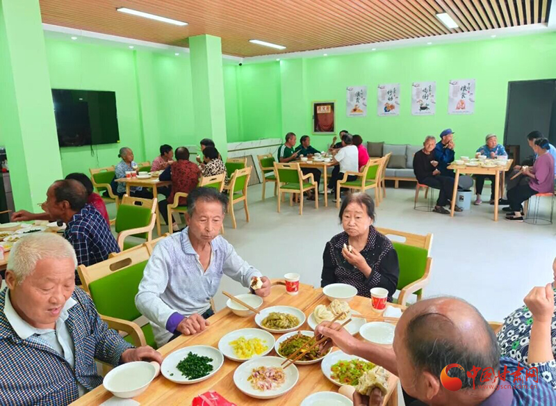 文县：小食堂托起大民生 粽叶飘香暖桑榆