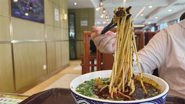 避暑清凉好“趣”处 漫游城关 从一碗面开始