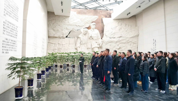 以习近平党建思想为指引健全新时代干部选育管用全链条体系