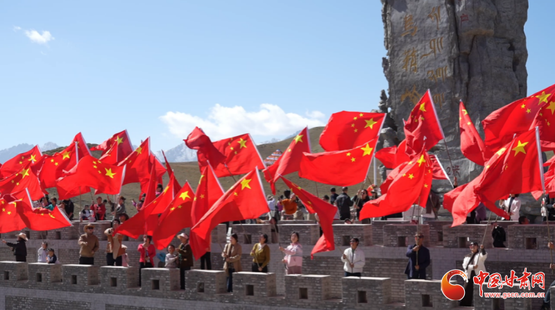 红歌闪靓武威天祝3052打卡点 高原盛景共贺祖国华诞