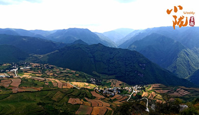 武山：观滩歌古镇 赏层林秋韵